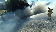 Antakya'da Hurdalık Yangını Çıktı