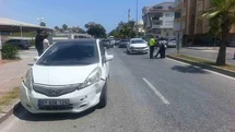 Antalya'da Trafik Kazası: 2 Yaralı