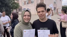 Bursa'da Anne-Oğul YKS'ye Girdi