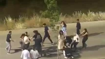 Düğün konvoyunda tekmeli, yumruklu kavga