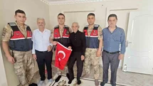Sason'da Şehit Babalarına Anlamlı Ziyaret