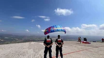 Bilecik'te Yamaç Paraşütü Etkinliği Düzenlendi