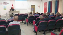 Bayburt’ta muhtarlara sosyal hizmetler anlatıldı