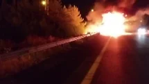 Gaziantep'te Seyir Halindeki Tır Yandı