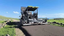 Kars’ta Asfalt Çalışmaları Devam Ediyor