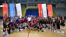 Afyonkarahisar Mini Kızlar Voleybol Turnuvası Sonuçlandı