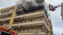 İskenderun'da Apartman Yangını Kontrol Altına Alındı