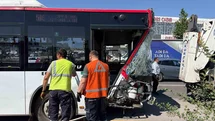 Ankara'da EGO Otobüsü Kaza Yaptı