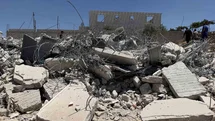 İsrail, Batı Şeria'da Evleri Yıkıyor