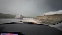 Kars'ta Dolu Yağışı Kenti Beyaza Bürüdü