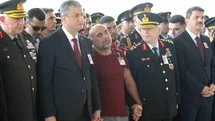 Adana'da Şehit Babası Yürekleri Dağladı