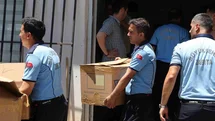 Antalya'da Zabıta Sahte Parfümleri Ele Geçirdi
