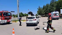 Balıkesir’de kampüs girişinde çarpışan araçlardaki 2 öğrenci yaralandı