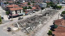 Düzce'de Riskli Yapıların Yıkımı Devam Ediyor