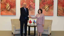 Bakü'de Kurtulmuş ve Gafarova Görüştü