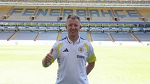 Dirk Kuyt Fenerbahçe'de Yardımcı Antrenör Oldu