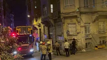 Beyoğlu'nda Bina Çöktü