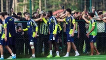 Fenerbahçe İki Antrenman Gerçekleştirdi