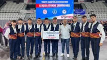 Sivas Halk Oyunları Ekibi Şampiyon Oldu