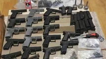 İzmir'de Suç Örgütlerine Operasyon Yapıldı