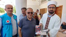 Adıyaman’da cemaate aşure ikramı