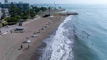 Mersin Mezitli'de Ücretsiz Şezlong Hizmeti