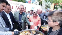 Sultangazi'de Aşure İkramı Yapıldı