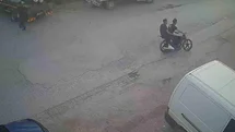 16 yaşındaki sürücü kazada yaralandı