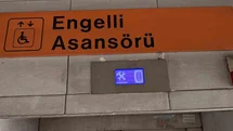 Adana'da Engelli Asansörlerine Tepki