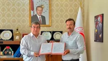 Mersin'de Üreticilere Su Tankeri ve Remork Desteği