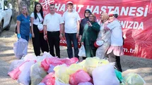Bursa'da Sağlıkçılardan Çevre Temizliği