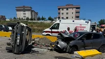 Samsun'da İki Araç Çarpıştı