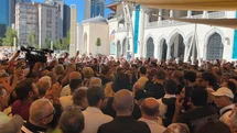 Kadir İnanır İçin Cenaze Töreni Düzenleniyor