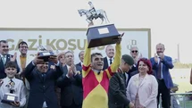 100. Gazi Koşusu'nda Ödüller Dağıtıldı
