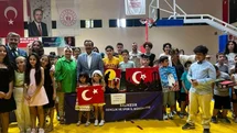 Burhaniye'de Yaz Spor Okulları Açıldı