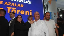 Aydın'da Muhtarlara Rozet Taktı