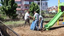 Nazilli'de Çocuk Oyun Alanları Yenileniyor