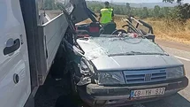 Çanakkale’de kamyonete arkadan çarpan otomobilde ağır yaralanan çocuk hayatını kaybetti