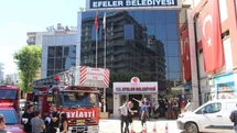 Efeler'de Yangın Paniği Yaşandı