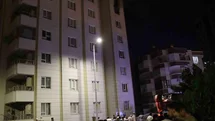 Şanlıurfa'da 9 Katlı Binada Yangın Çıktı