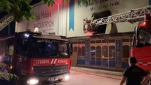 Bursa'da Mobilya Fabrikasında Yangın Çıktı