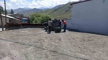 Kars’ta2 köy modern yollara kavuşuyor: Kilit parke çalışmaları başladı