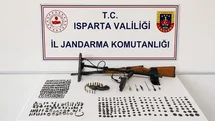 Isparta’da tarihi eser kaçakçılığı operasyonu: 421 sikke ele geçirildi