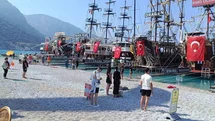 Ölüdeniz'de Denizcilik Bayramı Coşkusu