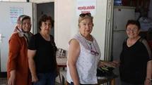 Kırşehir'de Emekli Kadınlardan Üniversitelilere Destek