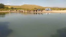 Sivas'ta Suya Giren Gençlerden Biri Hayatını Kaybetti