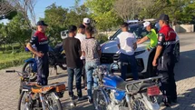 Aksaray'da Motosikletli Gençler Yakalandı
