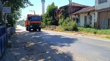 Bilecik'te Sıcak Hava Asfaltı Eritti