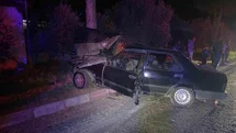 İzmir'de Trafik Kazası: 2 Yaralı