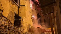 Kuşadası’nda Gece Yarısı Yangın